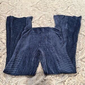 Free People slim flare pull on velvet pant